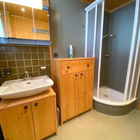 Alis - Grosses Chalet, Nahe Sportarena Und Skilift, Bis 9 Personen Apartmán