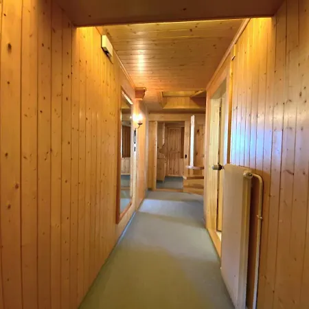 Alis - Grosses Chalet, Nahe Sportarena Und Skilift, Bis 9 Personen Leukerbad