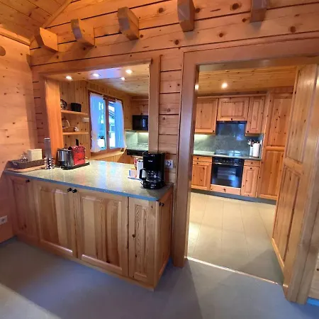 Alis - Grosses Chalet, Nahe Sportarena Und Skilift, Bis 9 Personen Leukerbad