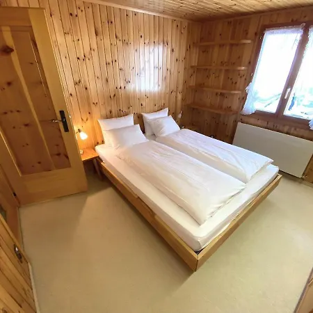 Alis - Grosses Chalet, Nahe Sportarena Und Skilift, Bis 9 Personen Apartment Leukerbad