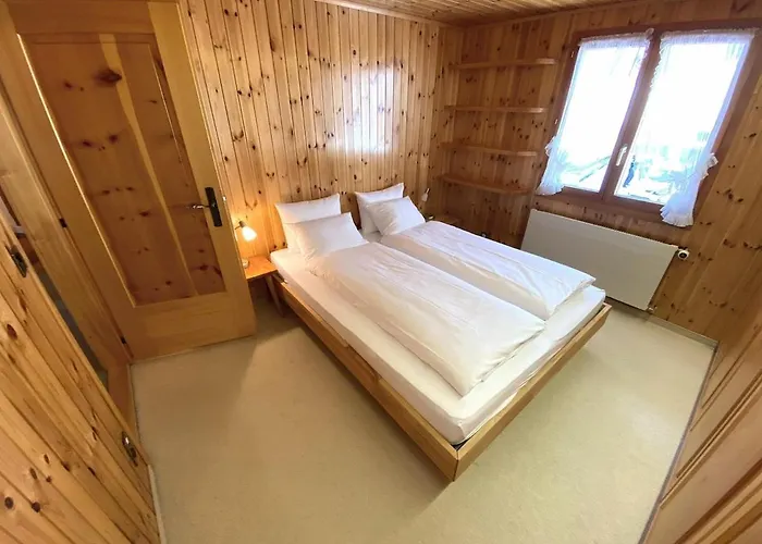 Alis - Grosses Chalet, Nahe Sportarena Und Skilift, Bis 9 Personen Apartamento Leukerbad