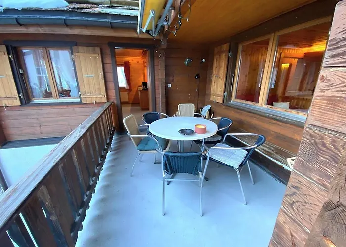 Alis - Grosses Chalet, Nahe Sportarena Und Skilift, Bis 9 Personen Leukerbad